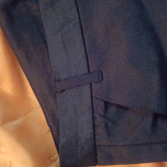 Satin pants, size M - Picture 2 of 9